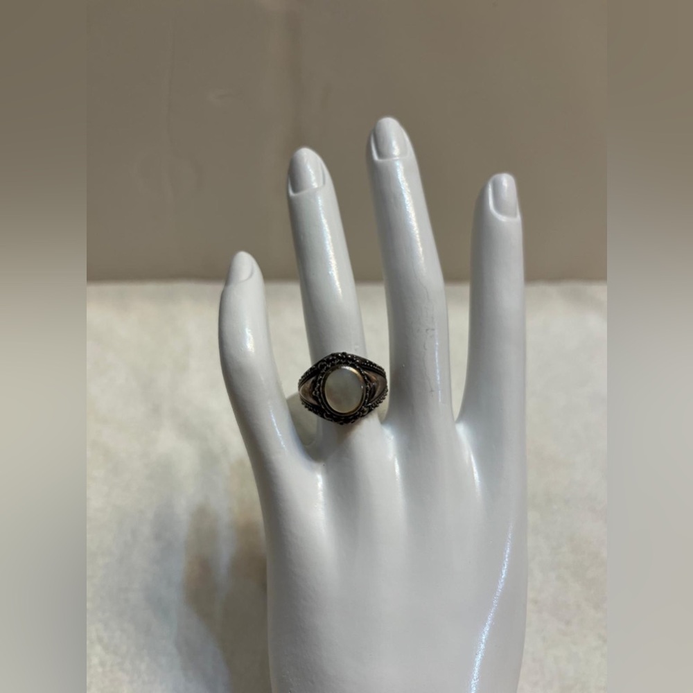 VINTAGE STERLING SILVER MOTHER OF PEARL JUBILEE LINK  RING UNISEX Size 6